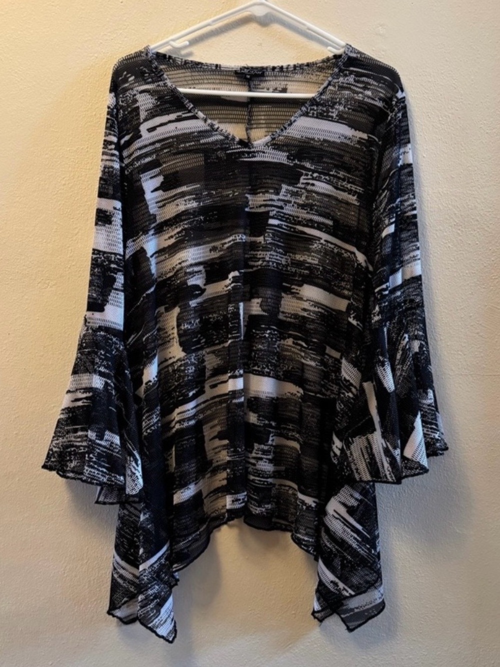 Dor Dor Couture Mesh Tunic Blouse Black White Brushstroke Bell Sleeve Boho 1X